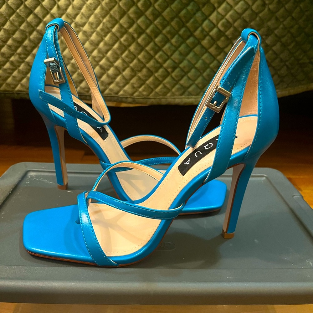 Aqua brand strapped heels (Bloomingdale’s) new, never worn